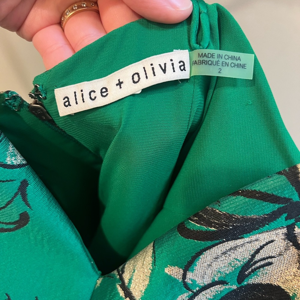 Alice + Olivia Green Fitted Bustier Camisole - Picture 3 of 4